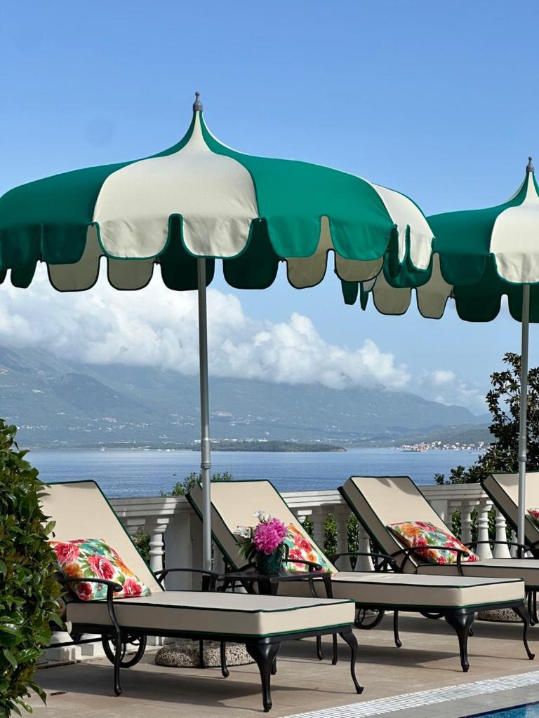 Monte Aria Panorama Suites Херцег-Нови Экстерьер фото